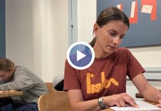 Заведението може да достави посланието ни и след годиниПредставете си