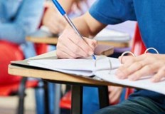 Учениците полагат изпитите в училищата в които учатНационалното външно оценяване