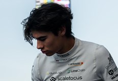 Българският пилот доминира в състезанието в АвстрияНикола Цолов записа трети