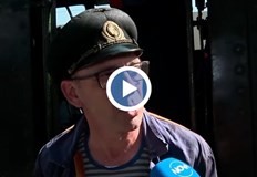 Атракционният влак включва пет украсени вагона и вагон от Витоша