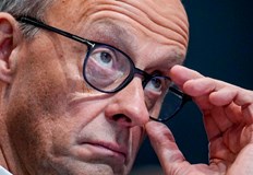 Германският канцлер разговаря със султана на Оман за предотвратяване разширяването