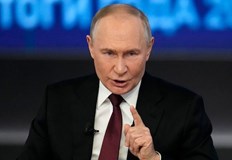 Руският президент обеща помощ на Техеран при среща с иранския