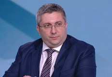 Депутатът от ГЕРБ обвини президента в двоен стандарт и покровителство