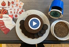 Иновативният продукт е по калоричен от дървесината и отделя по малко вредни