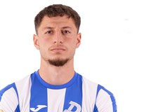 22 годишният крило идва от Арда и вече дебютира с гол