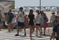 Стотици израелци търсят алтернативи за настаняване след ескалацията на напрежението