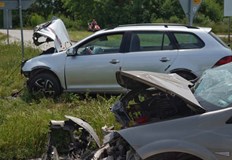 Причината за инцидента е отнето предимство при ляв завой от