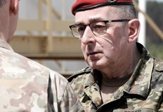 Москва произвежда 1500 танка годишно и трупа оръжия за война