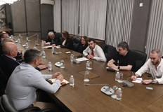 Напрежението между Иран и Израел ескалира след взаимни ракетни удари