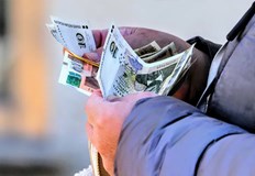 100 работещи издържат 72 ма пенсионери в БългарияПенсионната система в България