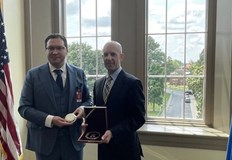 Министър Митов проведе срещи в Департамента по вътрешна сигурност и