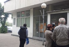 Сградата на булевард Липник се нуждае от цялостно обновяванеНад четвърт