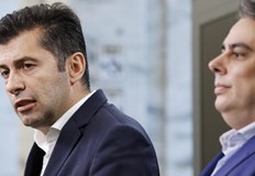 Асен Василев не смята че скандалът може да доведе до