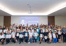 41 абитуриенти получиха дипломите си с отличен успех Ванеса Радева