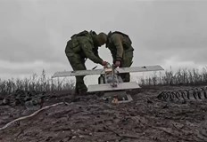 Отломки от прехванат дрон поразиха автомобилен завод в Елабуга на