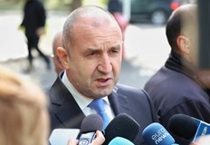 Румен Радев избегна коментар за сделката която коства на България