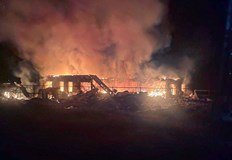 Четирима души загинаха а 20 са ранени при поредната въздушна