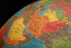 Саудитска Арабия също работи зад кулисите за рамка на прекратяване