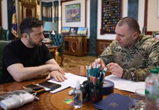 Анализатор сравни украинската атака срещу руските военни летища с атаката