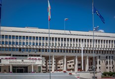 След въздушни удари на Израел Иран изпрати над 100 дрона