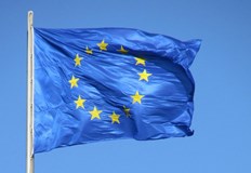 Париж става домакин на подписването на важно финансово споразумениеГрупа от