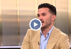 Изпълнителят Една сутрин се събудих и бях залят от 1000