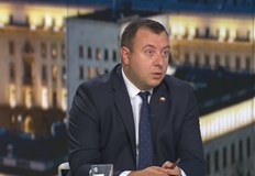 Петър Петров обвини правителството в скриване на бюджетния дефицитМинистерството на