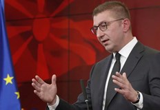 Скопие се противопоставя на българските искания за промяна в македонската