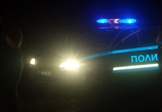 Двама души са задържани за притежание на забранени веществаСлужители на