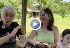 Хана и Стив Дуайт променят коренно живота си като заменят