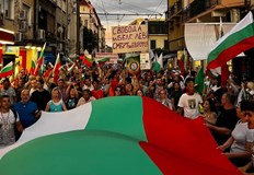 Възраждане внесе вот на недоверие към правителството заради фискалната политикаСлед