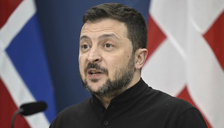 Украинският президент иска санкции срещу банките и финансовия сектор преди срещата в Канада Украинският президент иска санкции срещу банките и финансовия сектор преди срещата в Канада