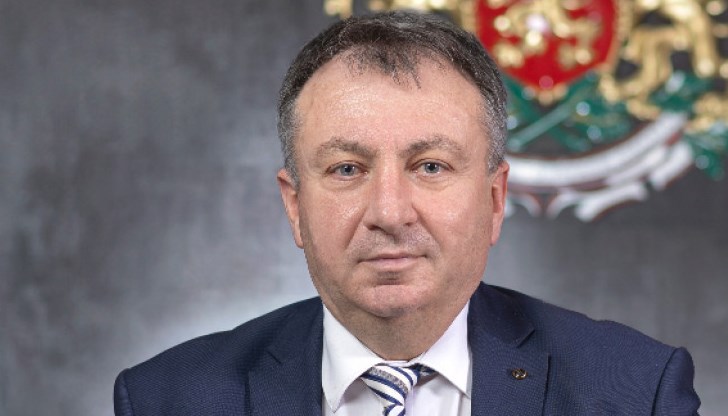 Христо Христов предлага частни инвестиции да финансират проекта, който ще повиши капацитета на Дунав Христо Христов предлага частни инвестиции да финансират проекта, който ще повиши капацитета на Дунав