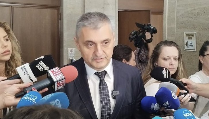 Кирил Добрев: Не сме узрели за тротинетки Кирил Добрев: Не сме узрели за тротинетки