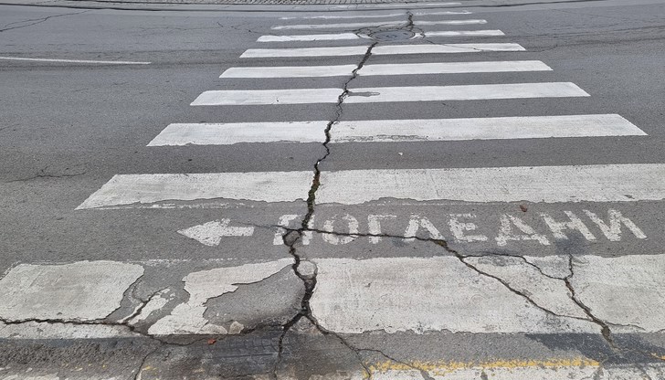Пострадалите са транспортирани в болница за преглед, нямат сериозни наранявания Пострадалите са транспортирани в болница за преглед, нямат сериозни наранявания