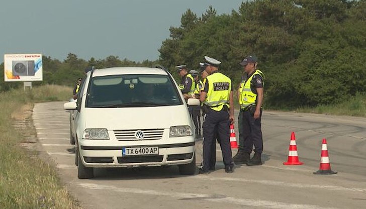 Неидентифицирани автомобили помагат в борбата с нарушителите по пътя Неидентифицирани автомобили помагат в борбата с нарушителите по пътя