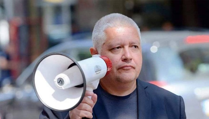 Журналистът критикува остро правителството и призовава за масова съпротива на 28 юни Журналистът критикува остро правителството и призовава за масова съпротива на 28 юни