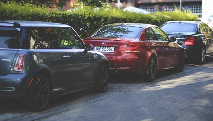 Всички коли трябва да имат цифров паспорт и да се рециклират лесно