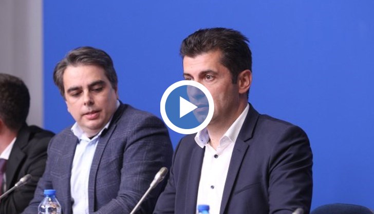 Бившият премиер се отказа и от депутатския си мандат