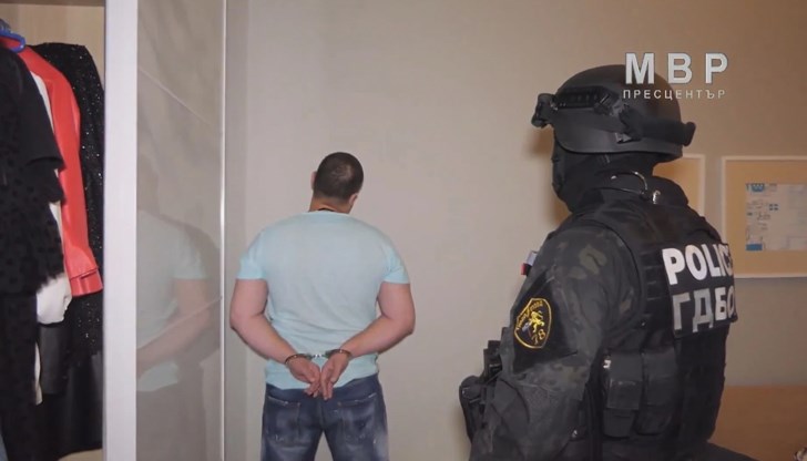 Полицията арестува още трима съучастници при специализираната операция