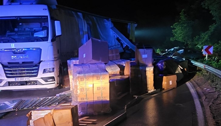 Предполага се, че шофьорът на тежкотоварния автомобил е заспал