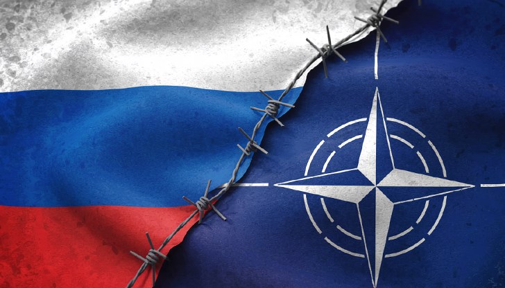 Декларация от пет точки официално определи Русия като единствената държава, която представлява непосредствена заплаха за Алианса