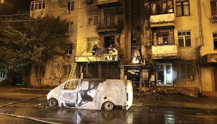 Атаката засегна както промишлени обекти, така и жилищни квартали