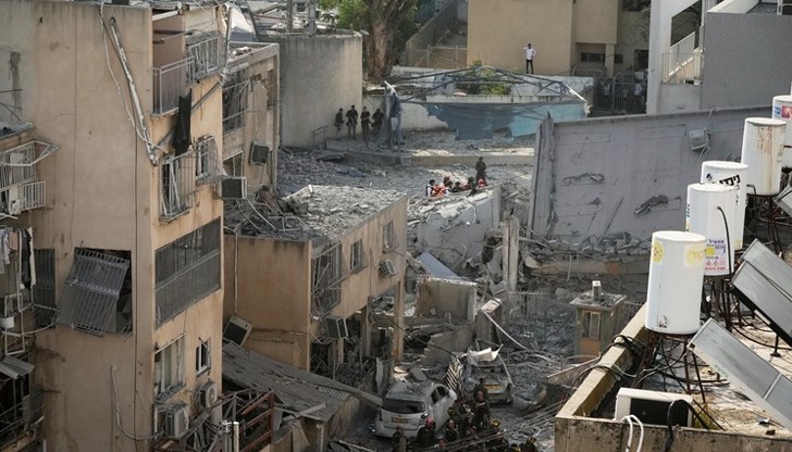 Анализ от експерти на „Атлантическия съвет“ разкрива военната стратегия, международната реакция и възможните последици от конфликта