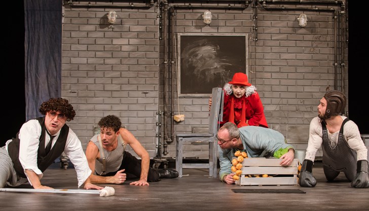 Драматичен театър „Сава Огнянов“ кани своята публика на незабравим смях с два хитови спектакъла на специална цена