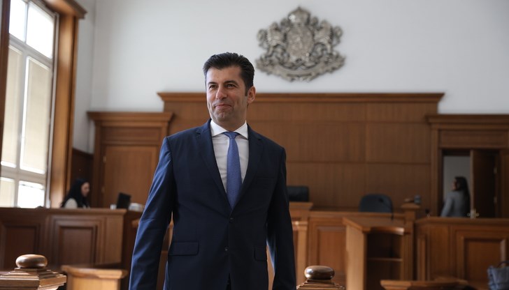 Бившият премиер е обвинен, че незаконно е разпоредил задържането на лидера на ГЕРБ и още двама души Бившият премиер е обвинен, че незаконно е разпоредил задържането на лидера на ГЕРБ и още двама души