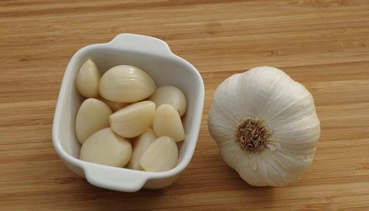 Чесънът съдържа около 400 активни съставки