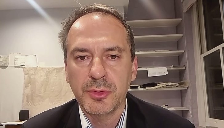 Известният разследващ журналист ще обучава бъдещи колеги в новия онлайн проект "Йецт" Известният разследващ журналист ще обучава бъдещи колеги в новия онлайн проект "Йецт"