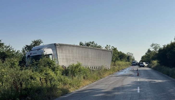 Влекач излезе в банкета, за да избегне по-тежки последици