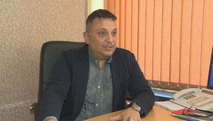 Иззети са килограм и половина дрога от различни видове